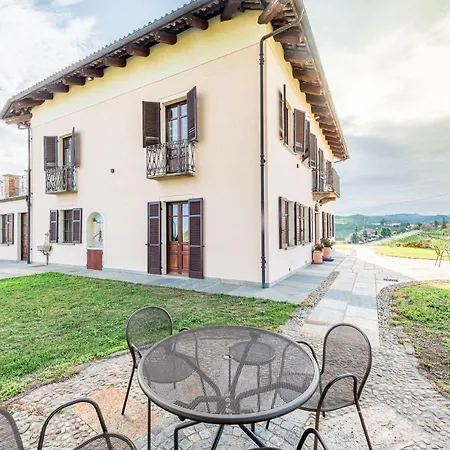 Bricco Paglieri, Entire Villa *