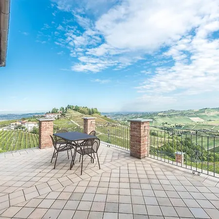 Bricco Paglieri, Entire Alba (Piedmont)