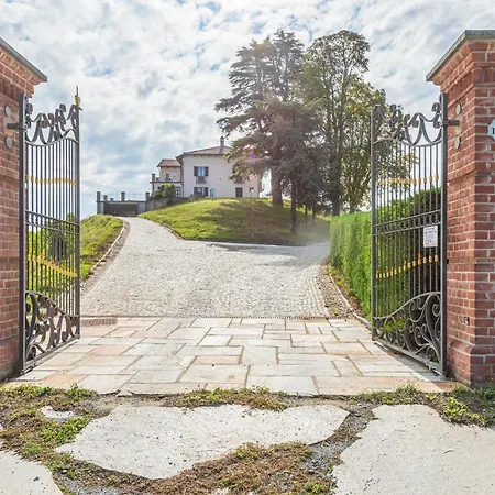 Bricco Paglieri, Entire