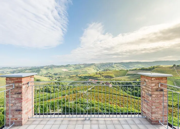 Bricco Paglieri, Entire Alba (Piedmont)
