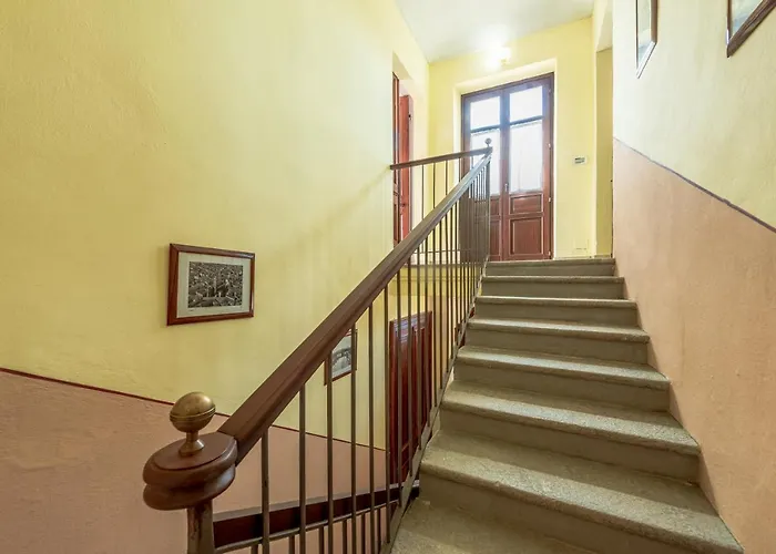 Bricco Paglieri, Entire